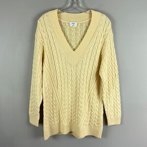 Aritzia Wilfred Butter Yellow Devry V-Neck Sweater XXS Pastel Fisherman Preppy